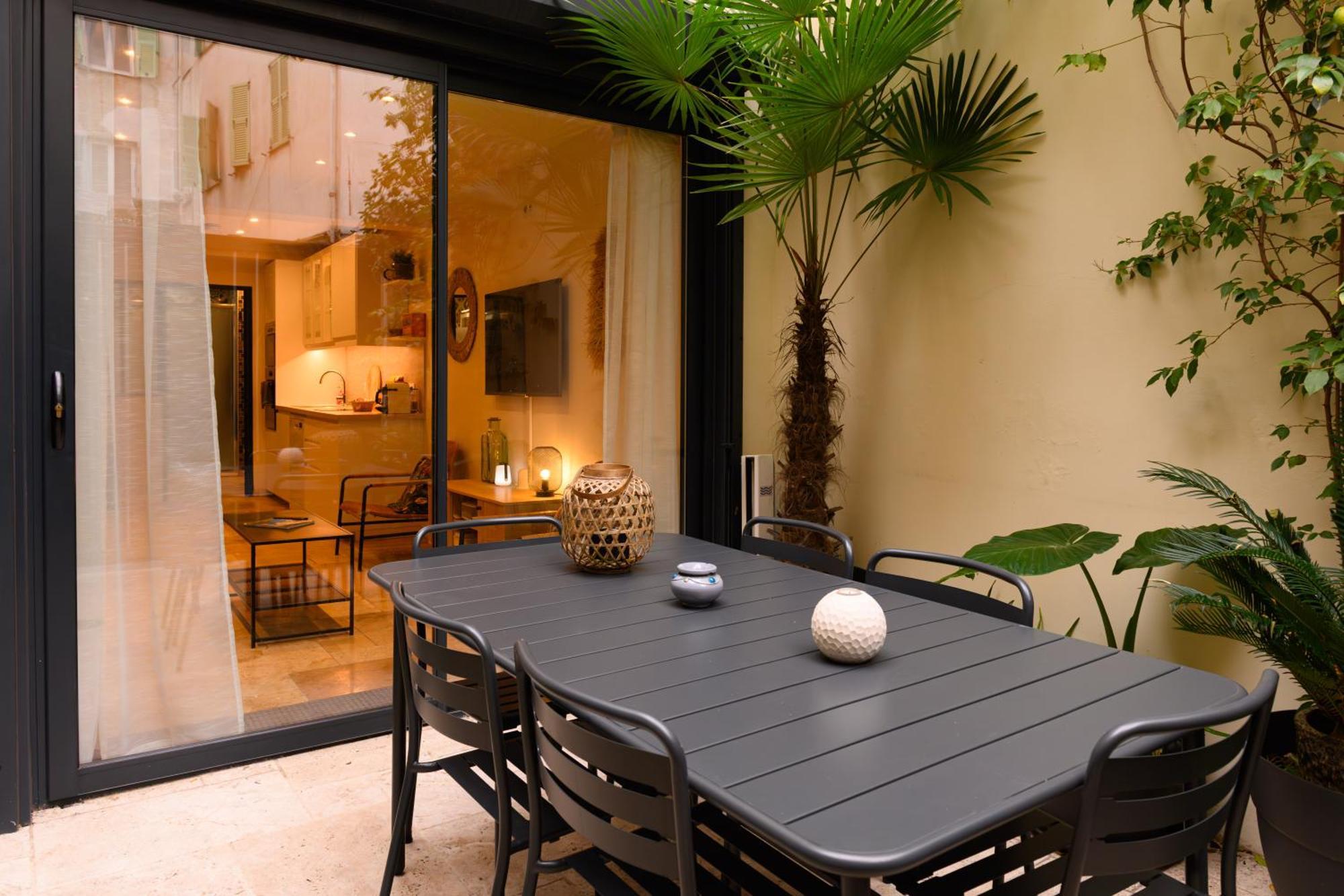 Magnifique Appartement Au Centre-Ville De Nizza Exterior foto